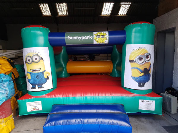 Themed Castle - Minions