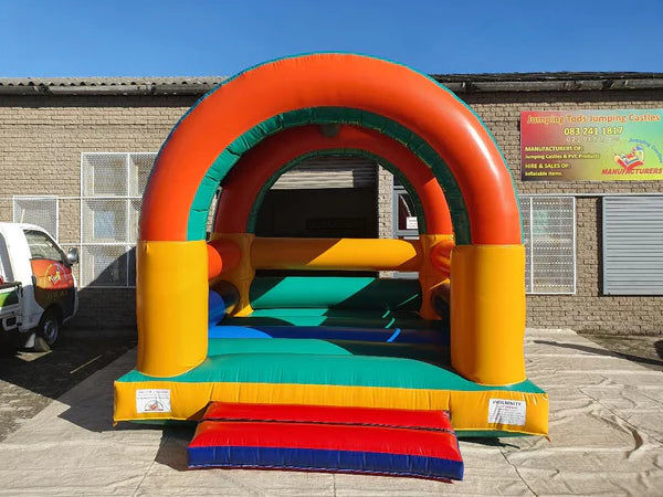 Bouncer with Roof