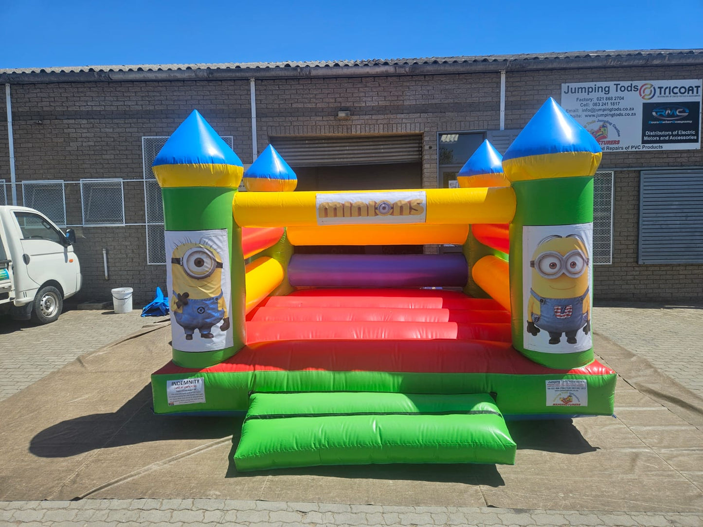 Themed Castle - Minions