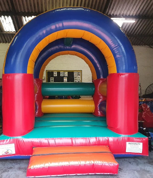 Bouncer with Roof