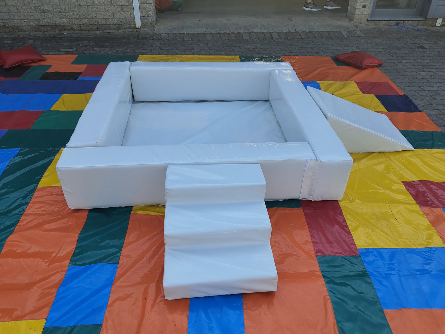 White Soft Play Ball Pond with Step & Slide