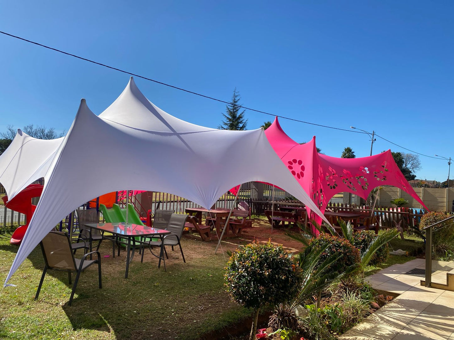 Waterproof Stretch Tent