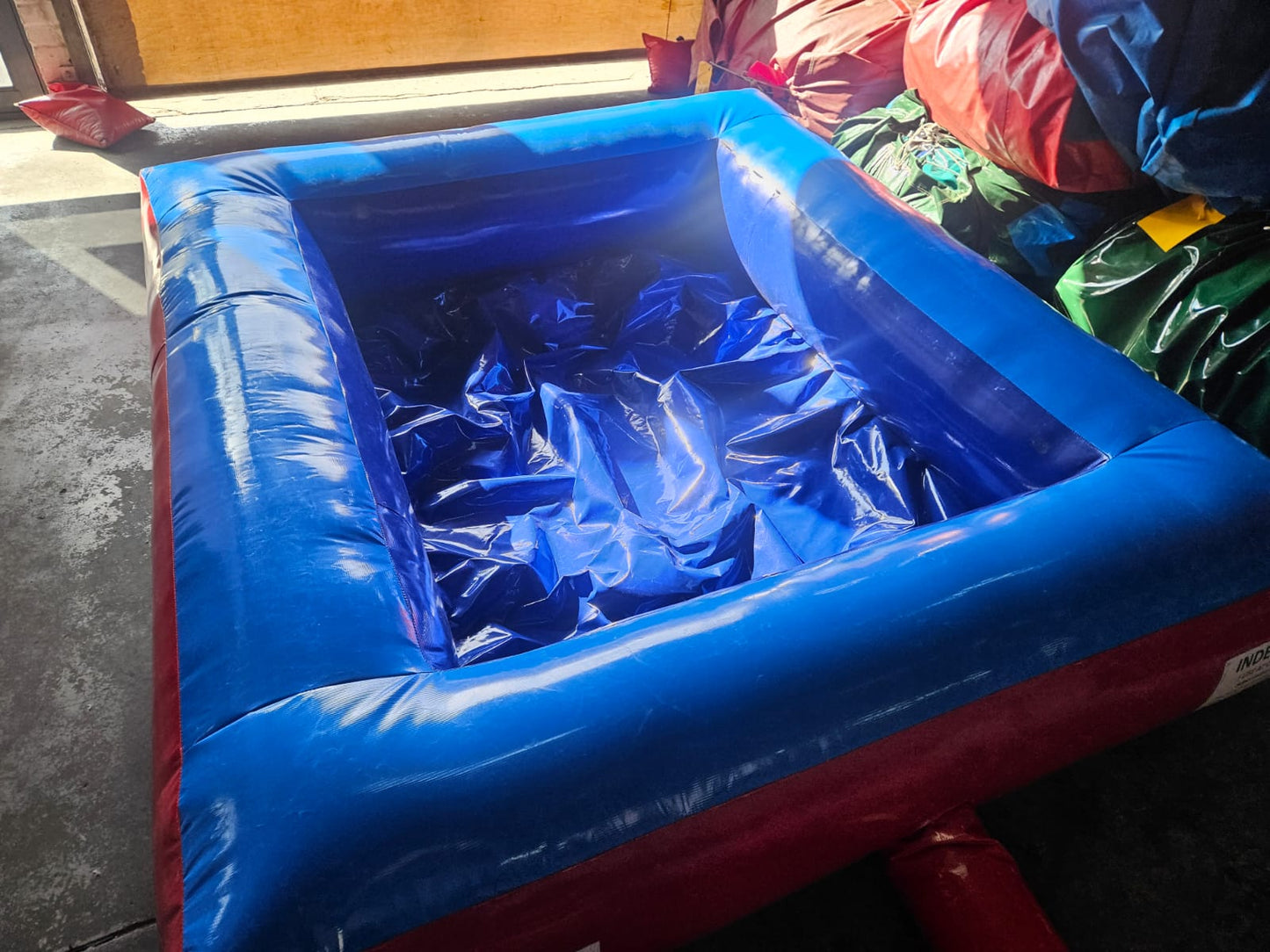 Ball Pond with Step