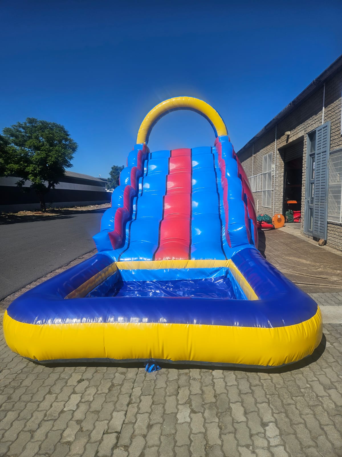 Super Wave Slide with Large Square Pond