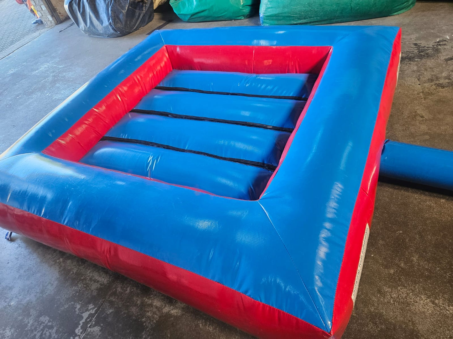 Jumping Ball Pond