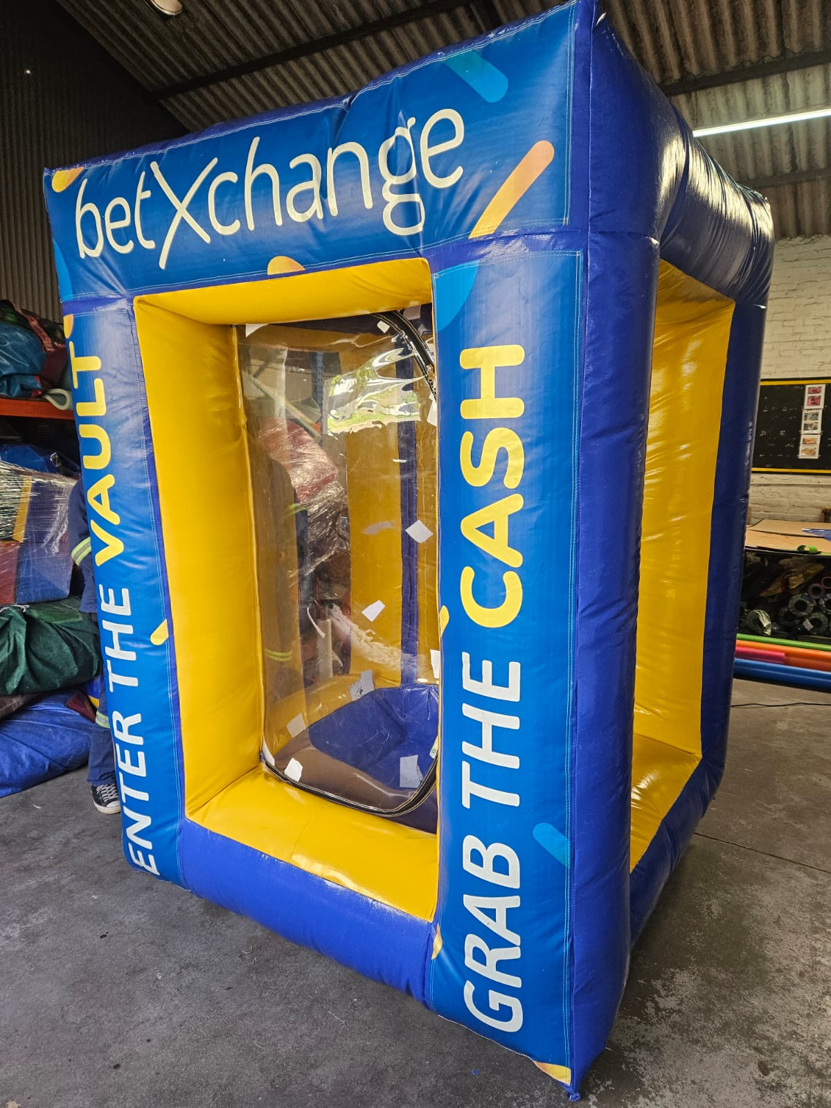 Inflatable Money Booth/Shower