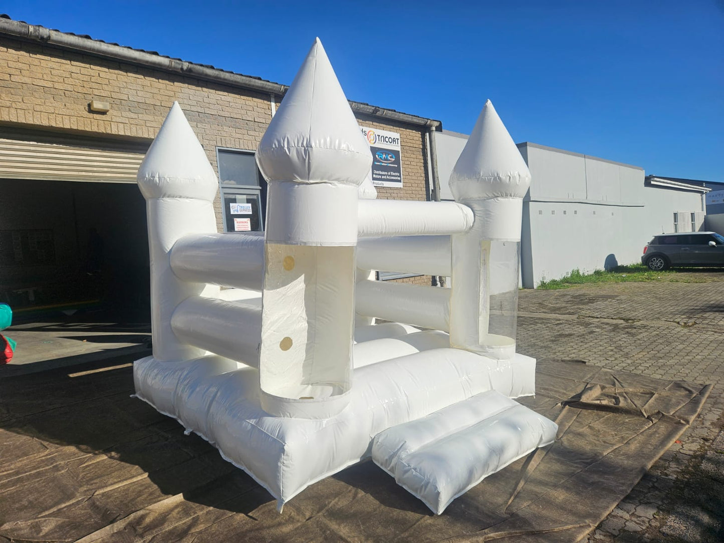 White Bubble Castle