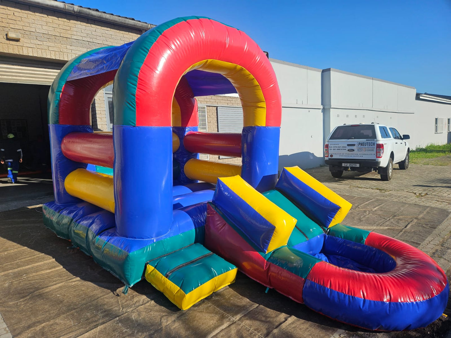 3-in-1 Bouncer with Roof