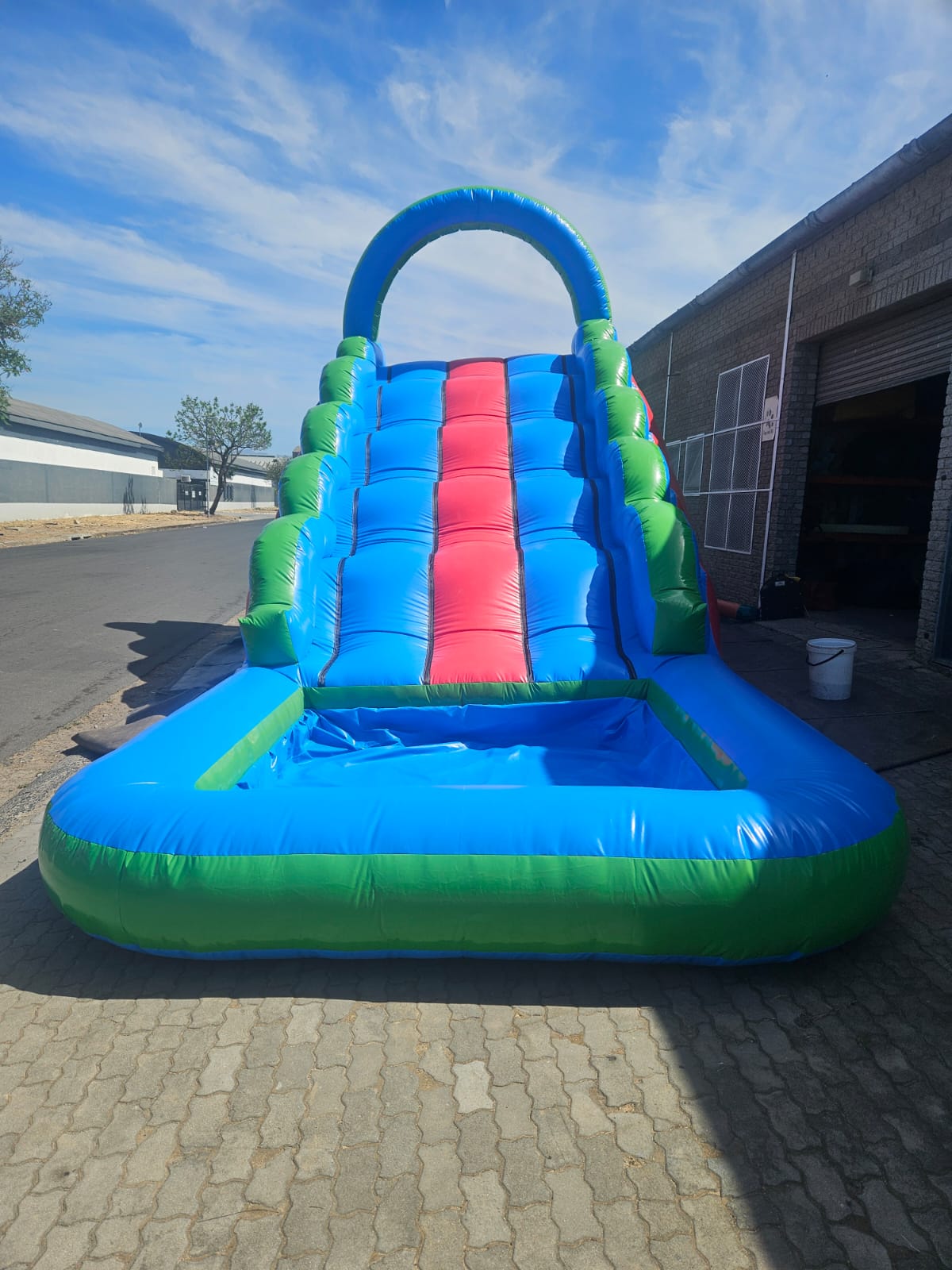 Super Wave Slide with Large Square Pond