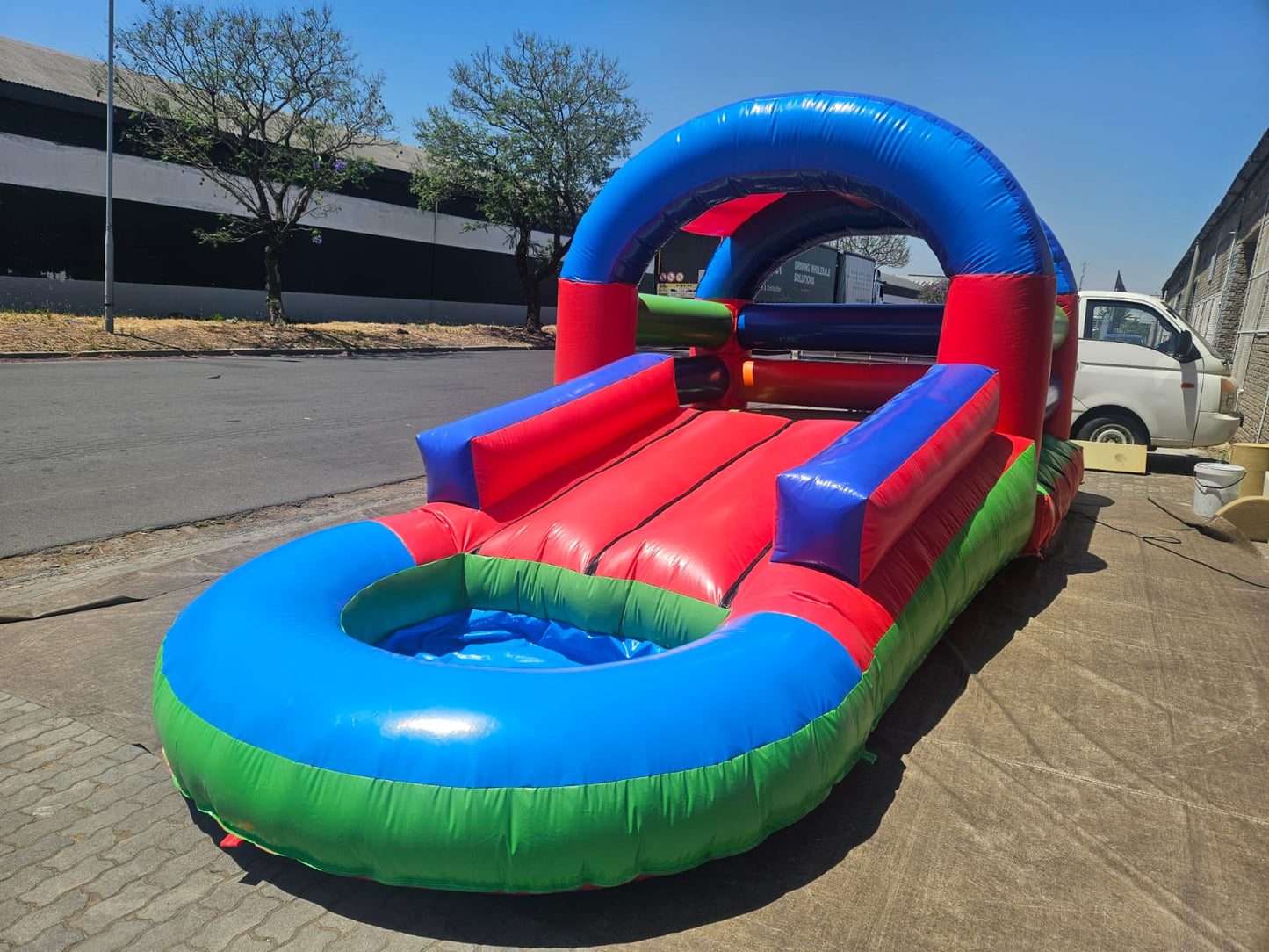 3-in-1 Bouncer with Roof