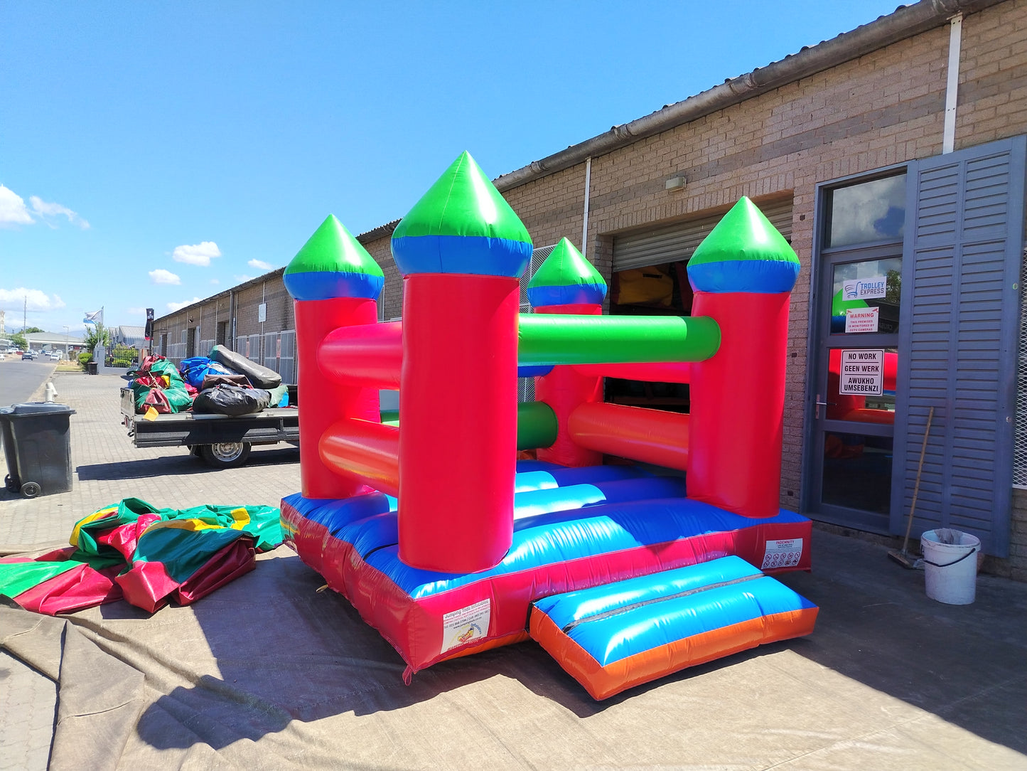 Standard Jumping Castle