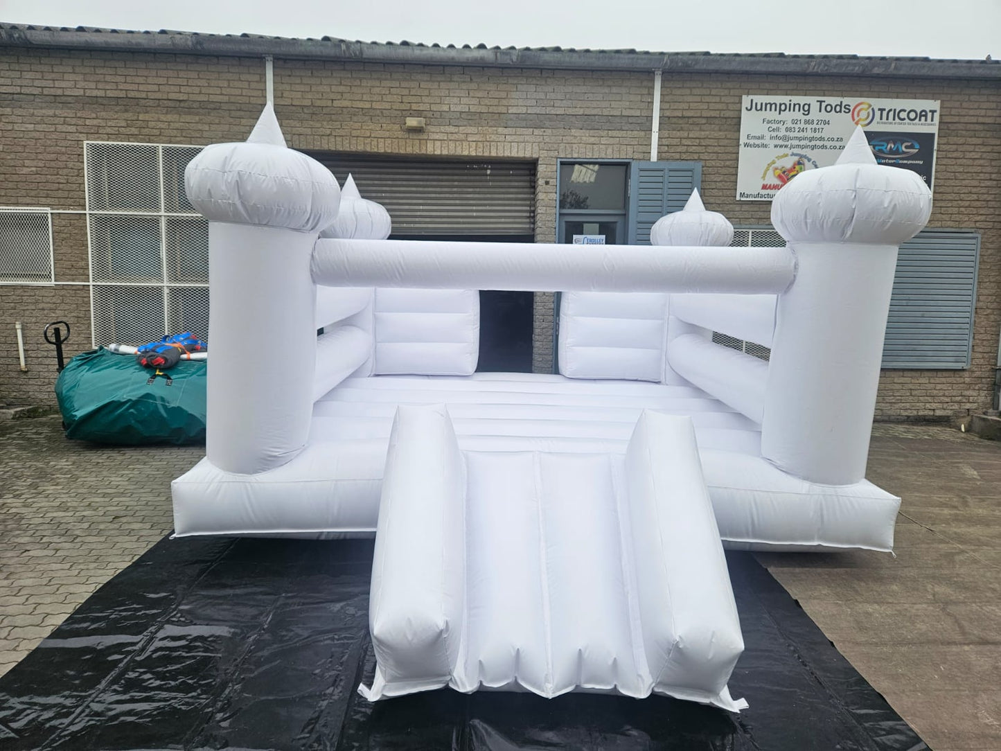 Royal White Castle