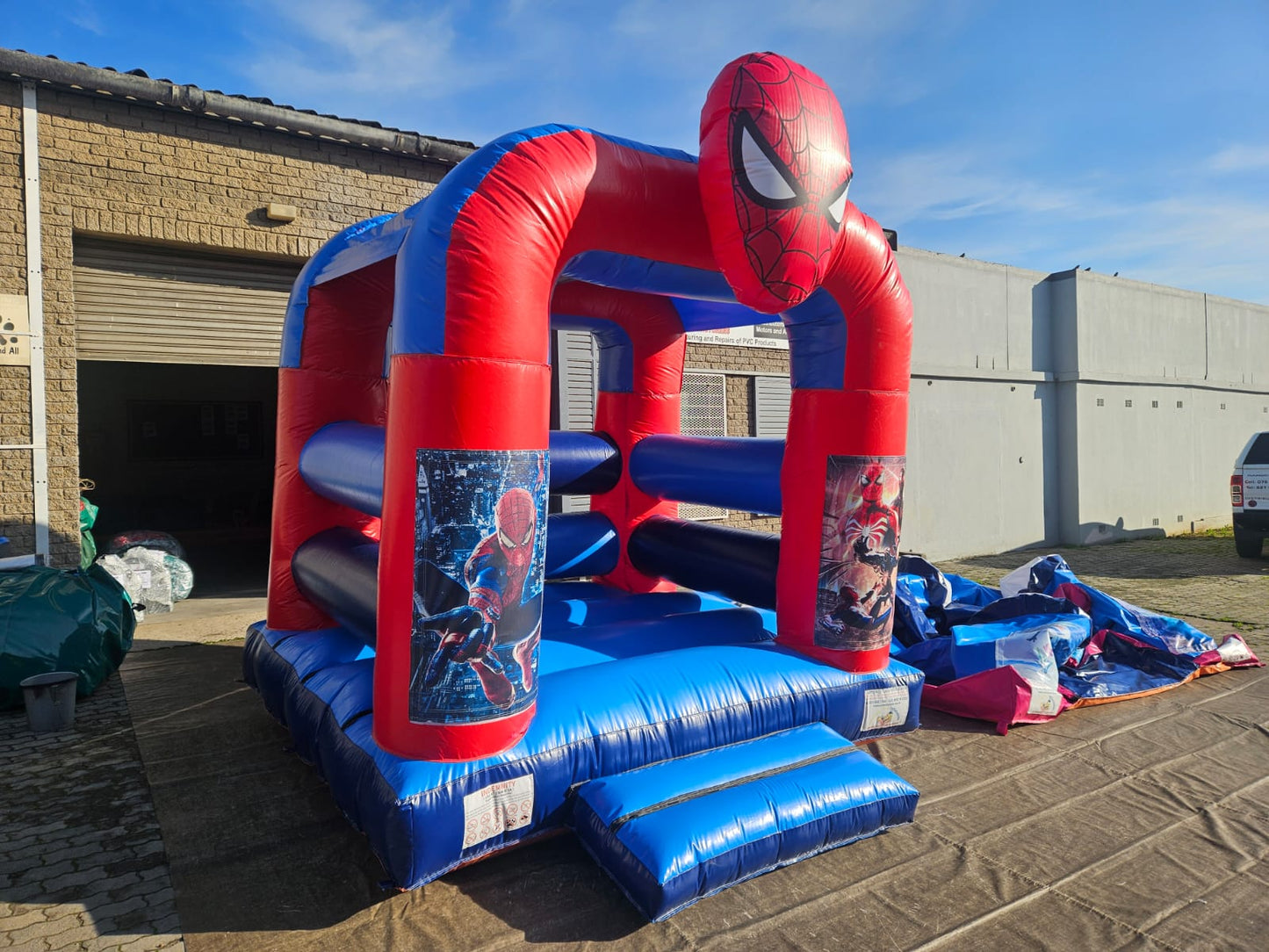 Spiderman Bouncer with Roof