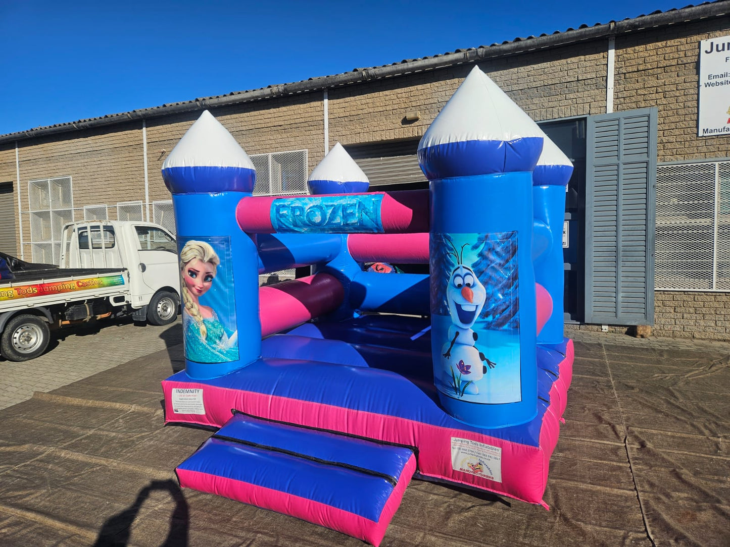 Themed Castle - Frozen